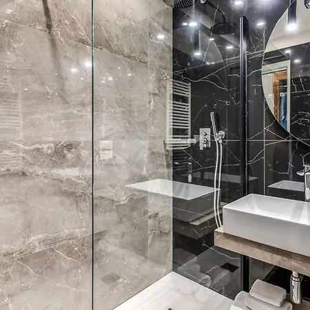 Arenula بيت ضيافة 4*