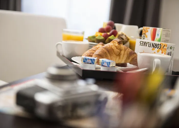 Arenula בית הארחה